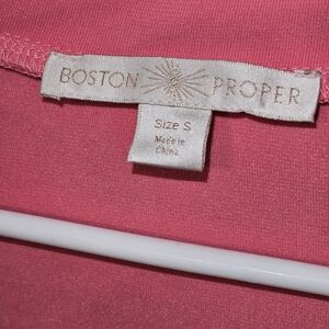 Womens Boston Proper top